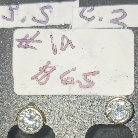 COPY - Cubic Zercon Stud Earrings - Picture 1 of 2